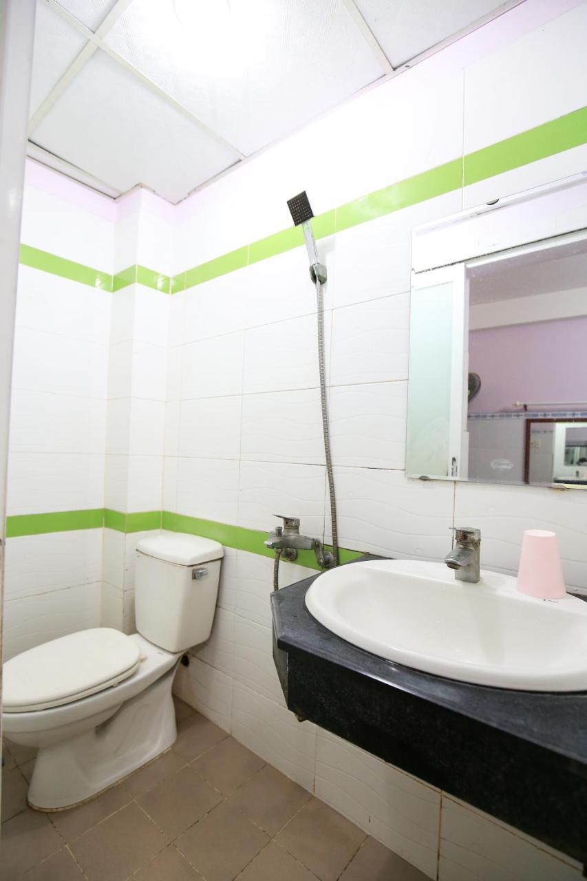 Nguyen Thao Hotel Ho Chi Minh-stad Buitenkant foto